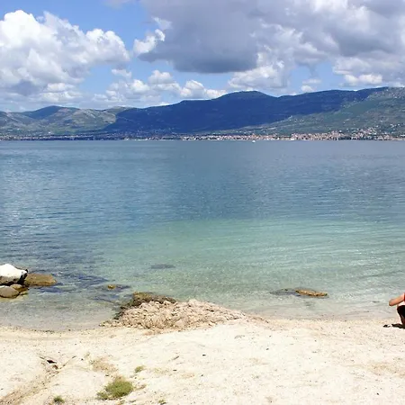 Апартаменты With Wifi - 13650 *