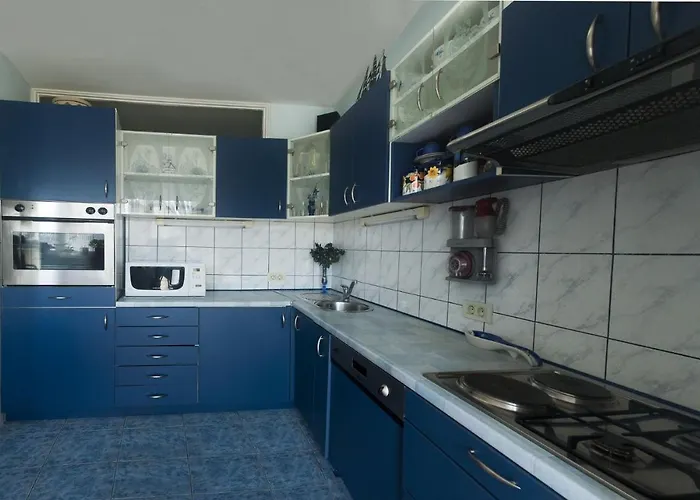 With Wifi - 13650 Split